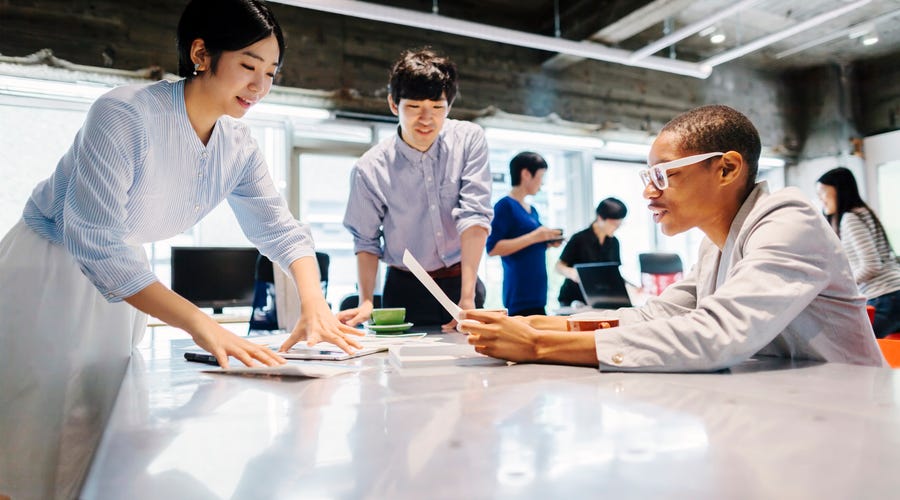 英語でお仕事シリーズ 営業担当者の1日 英語でお仕事シリーズ 営業担当者の1日