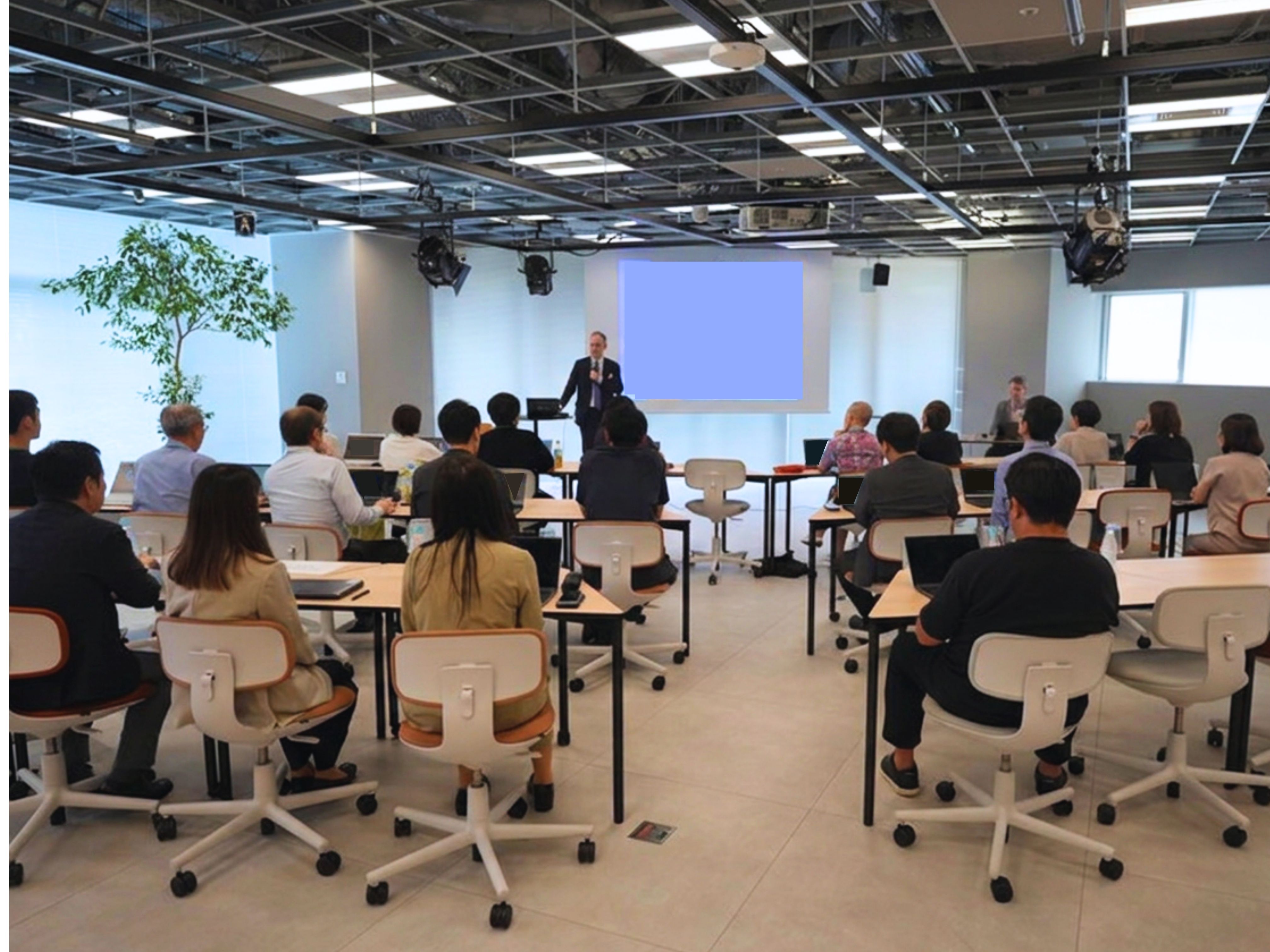 Global Leadership Seminar at Lion Corporation | Berlitz Japan
