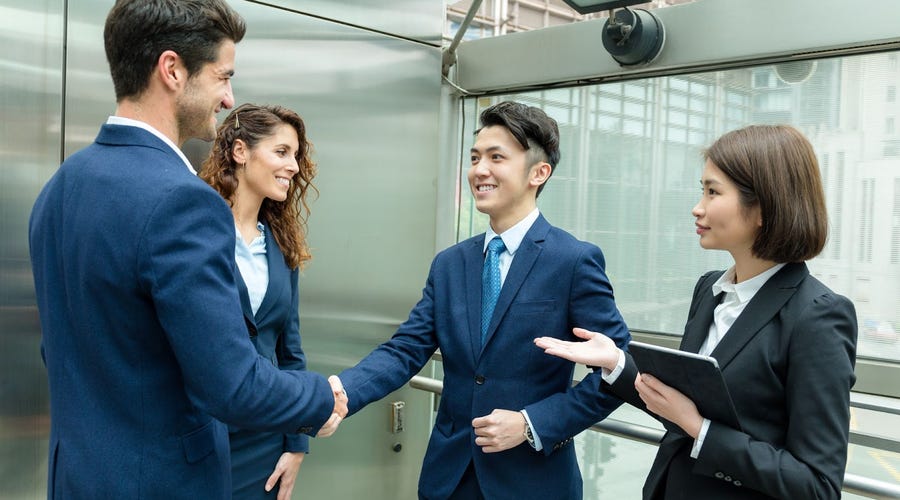 英語で社長とは?役職名や肩書きを理解しよう