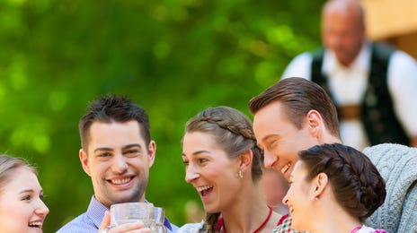 iStock-509443695.jpg
▼Feature Card
ドイツ語学習を始めたい方に