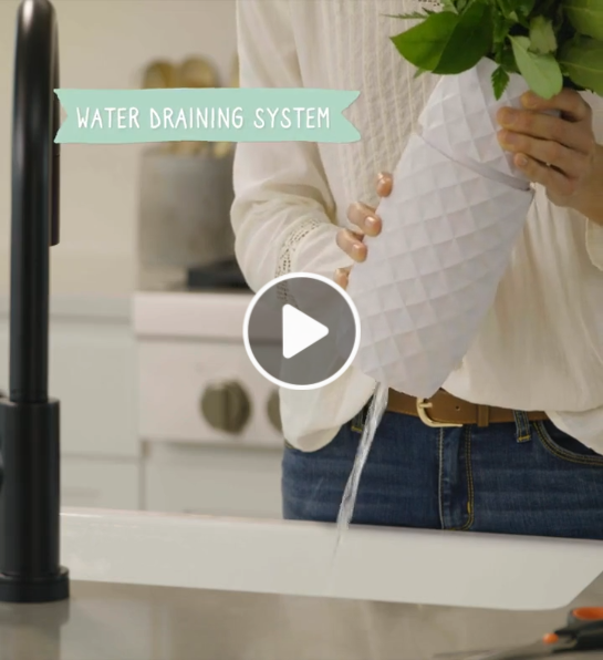Water Draining Smart Vase