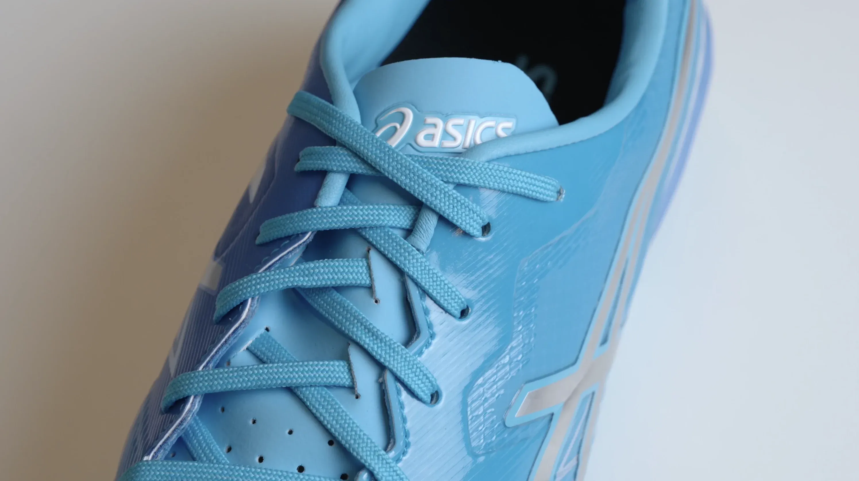 Asics gel range online