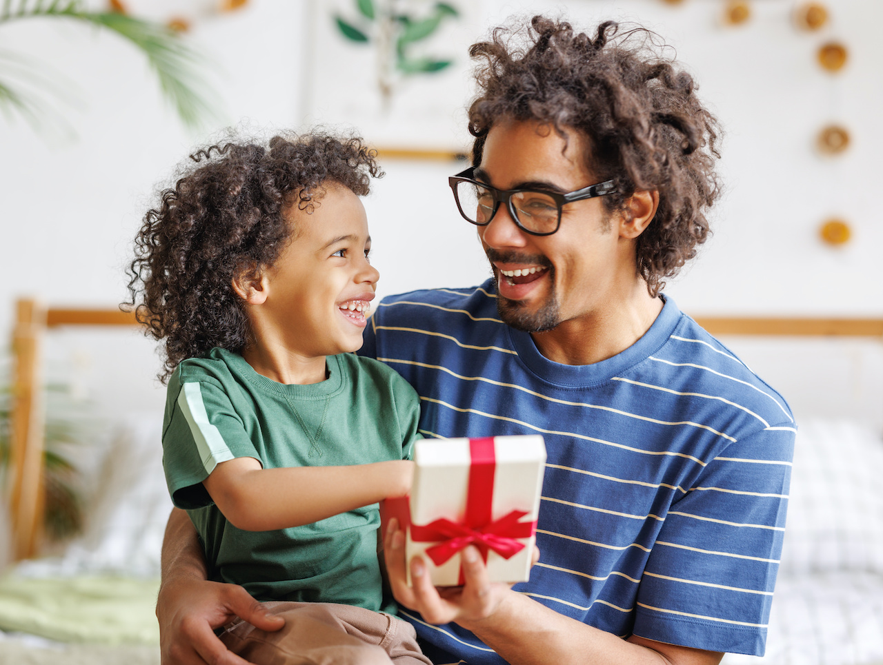 Día del Padre: ocho regalos para padres aficionados a la cultura y