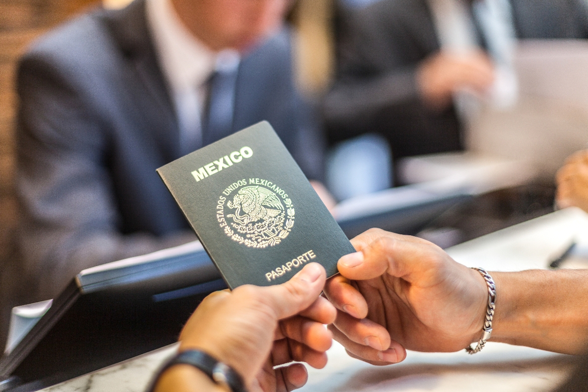 passport travel mexico
