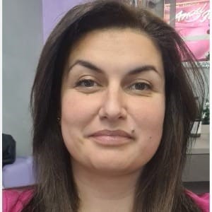 headshot of Aleksandra Aytova