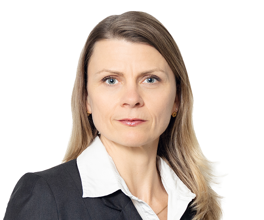 headshot of Katharina Weimer