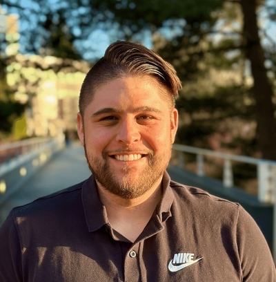 headshot of Jason Peterson