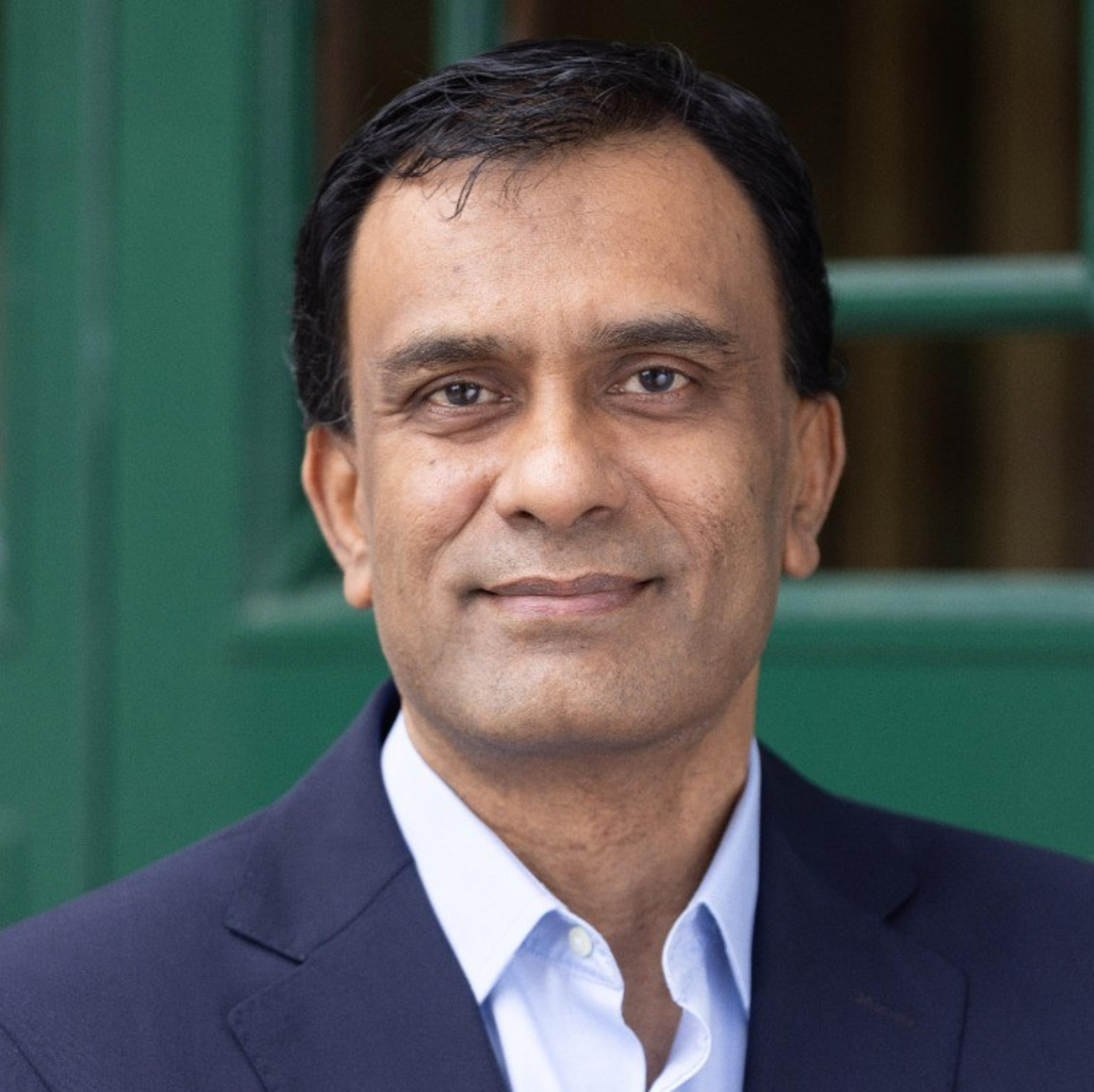 headshot of Suraj Srinivasan