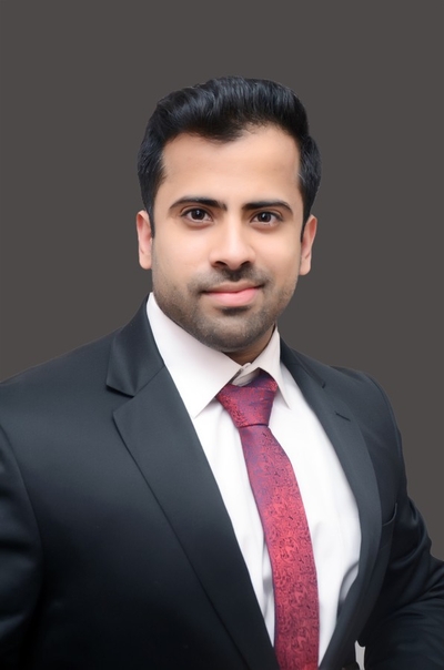 headshot of Shubham Malik