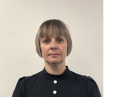 headshot of Deborah Evans