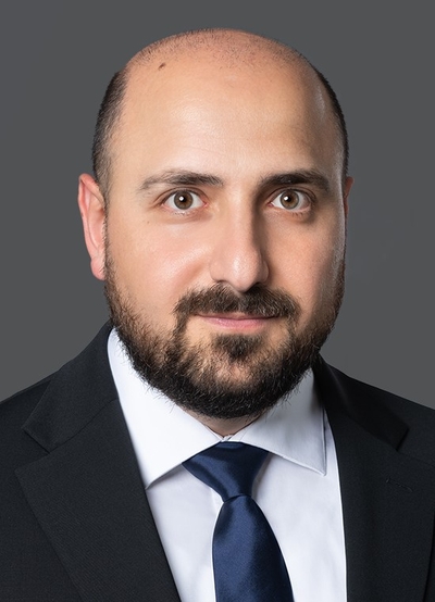 headshot of Arsen Kourinian