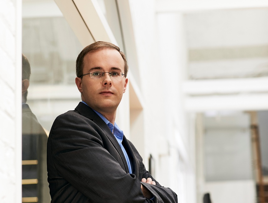 headshot of Christopher Parsons
