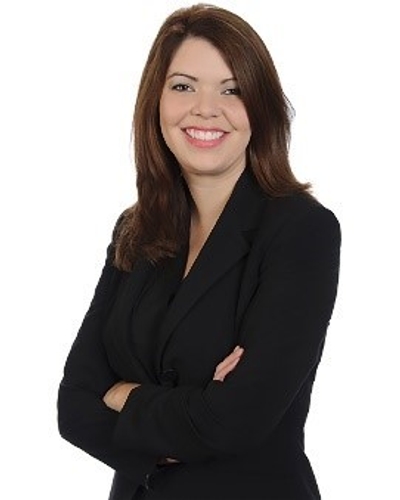 headshot of Meghan Farmer