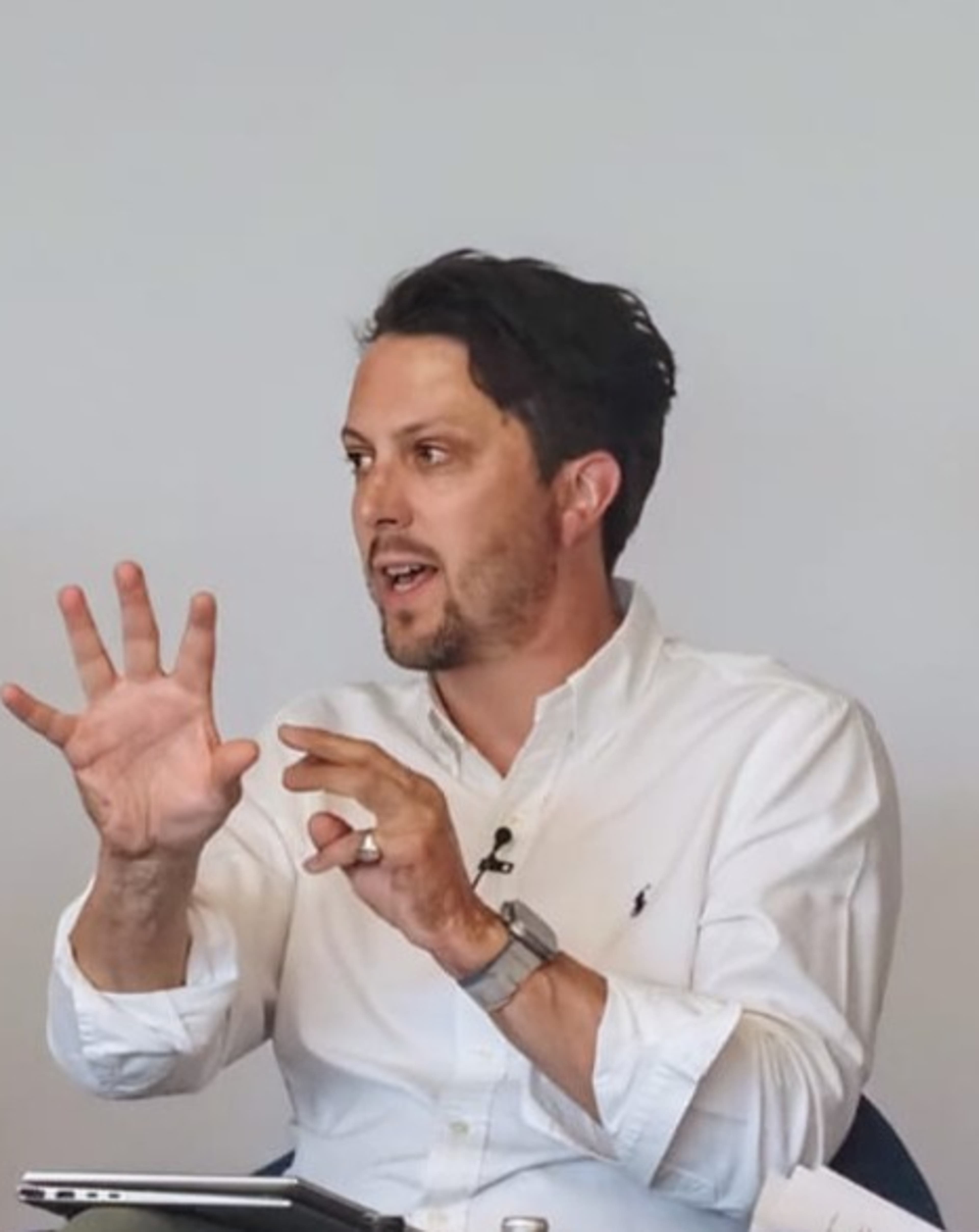 headshot of Alexander Milner-Smith