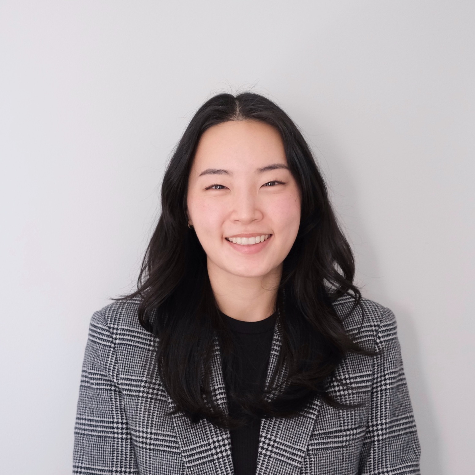 headshot of Jennifer Jin