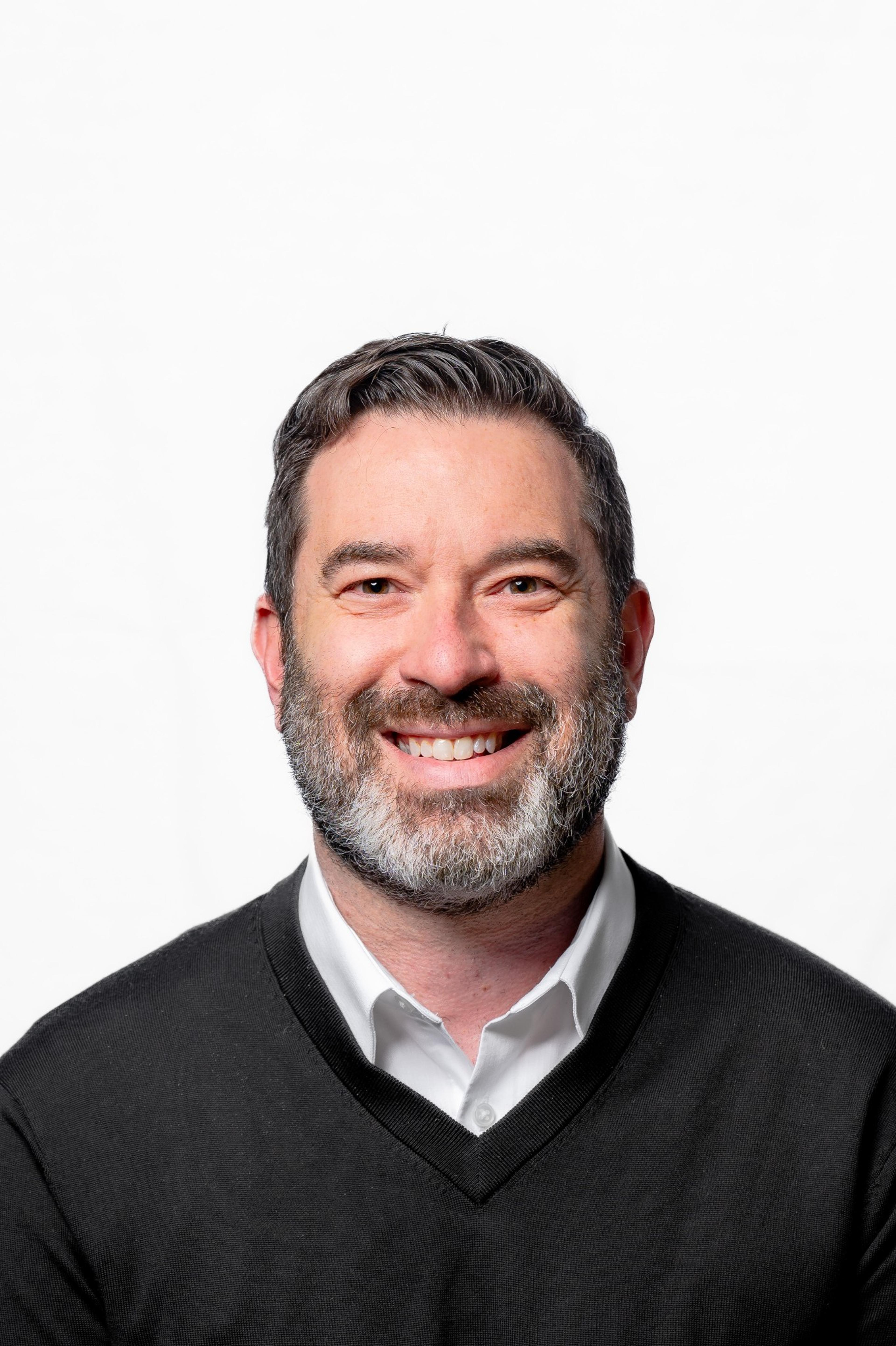 headshot of Justin B. Weiss