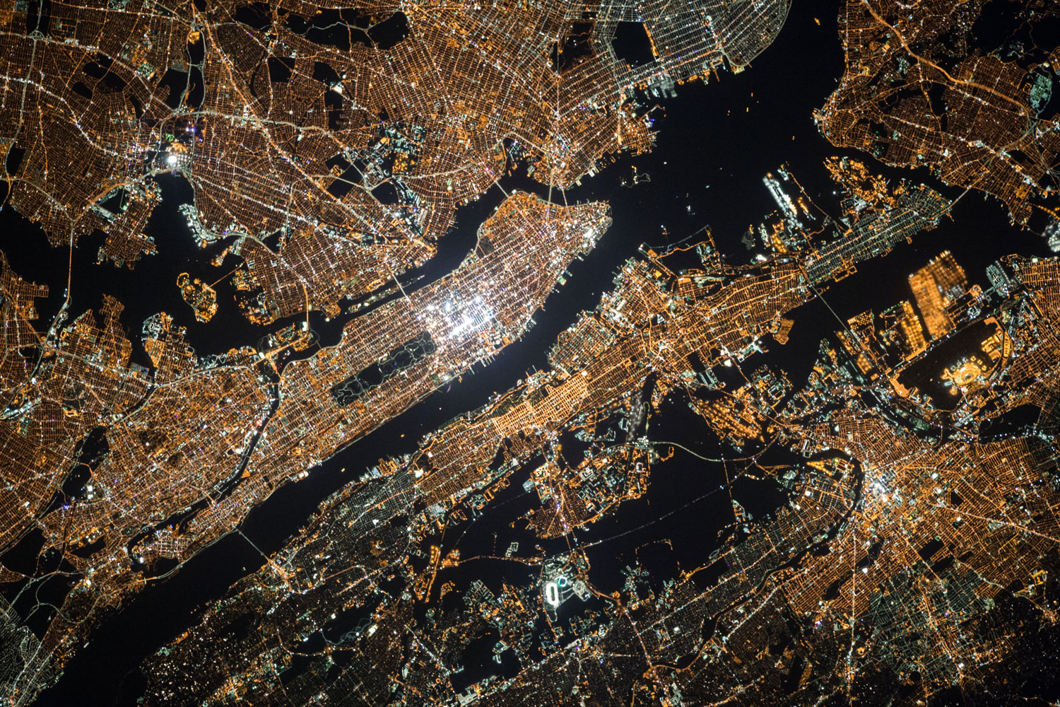 city-aerial-night-data-loss-0028.jpg