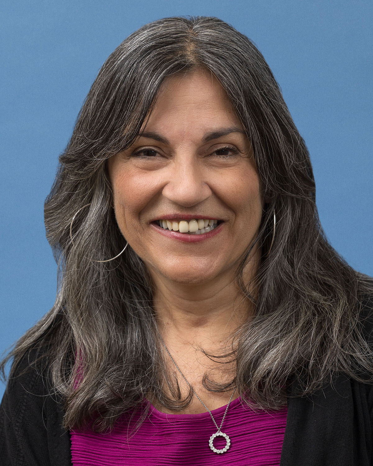 headshot of Yalda Uhls