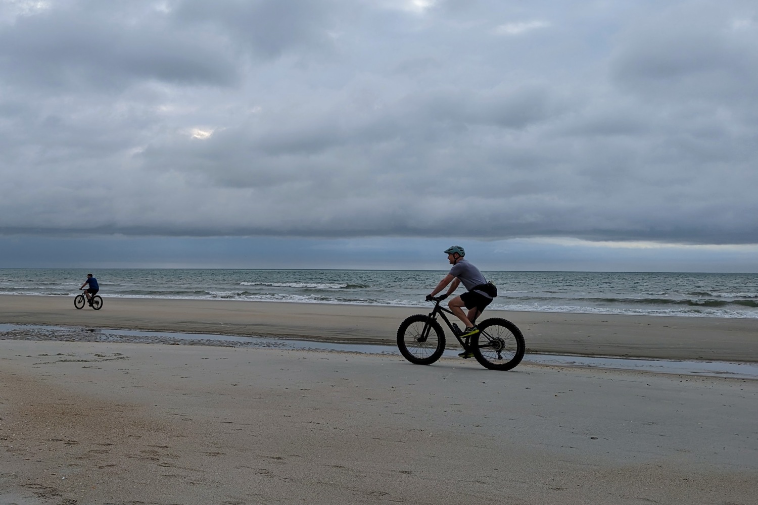 beach-bikerider-us-cobunzweifelkeegan-DC View-021326.jpg