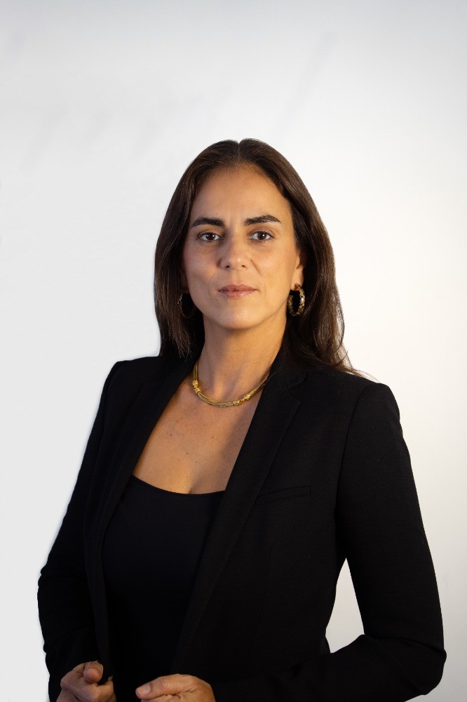 headshot of Graça Saraiva