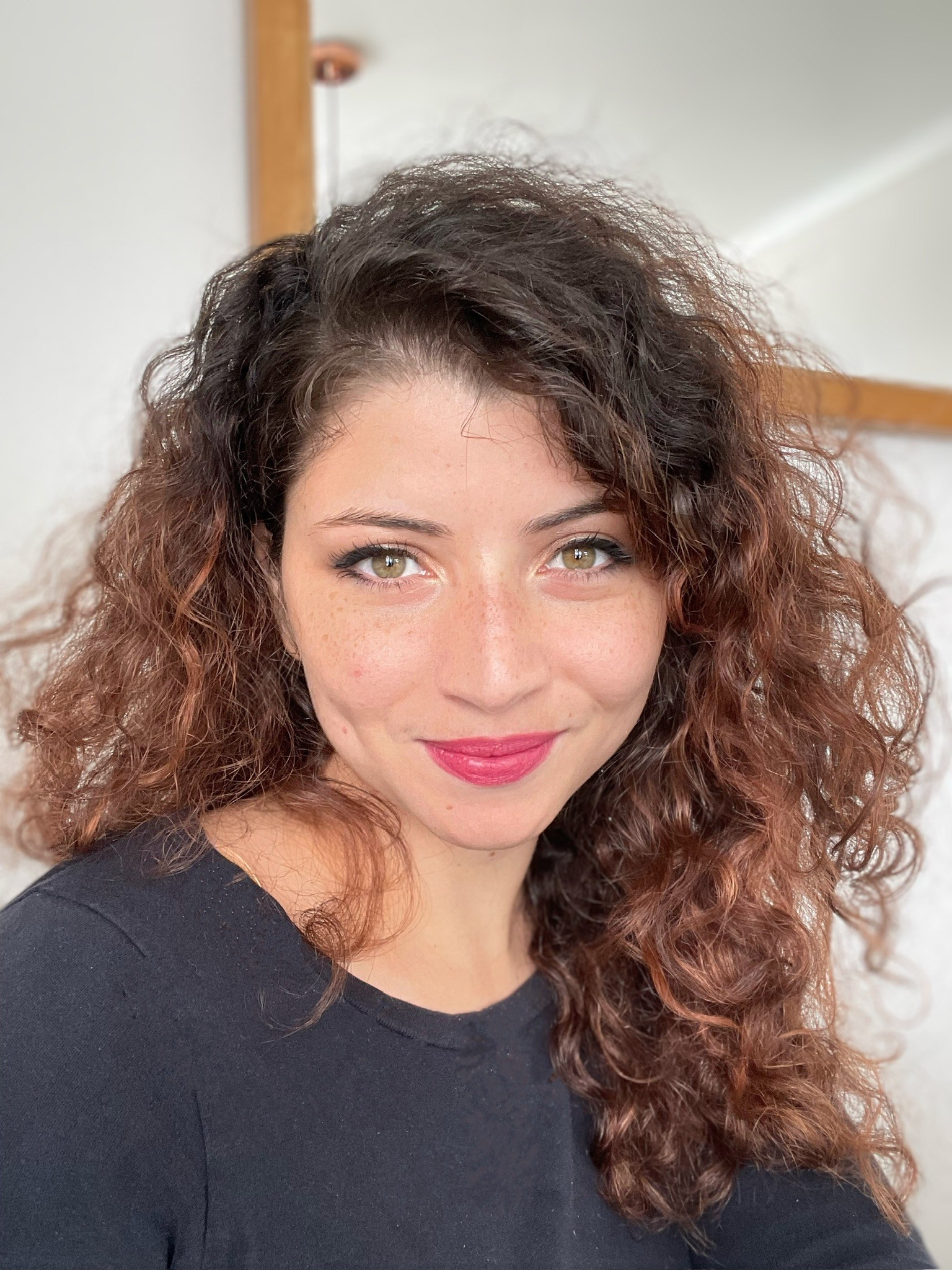 headshot of Susana Leone