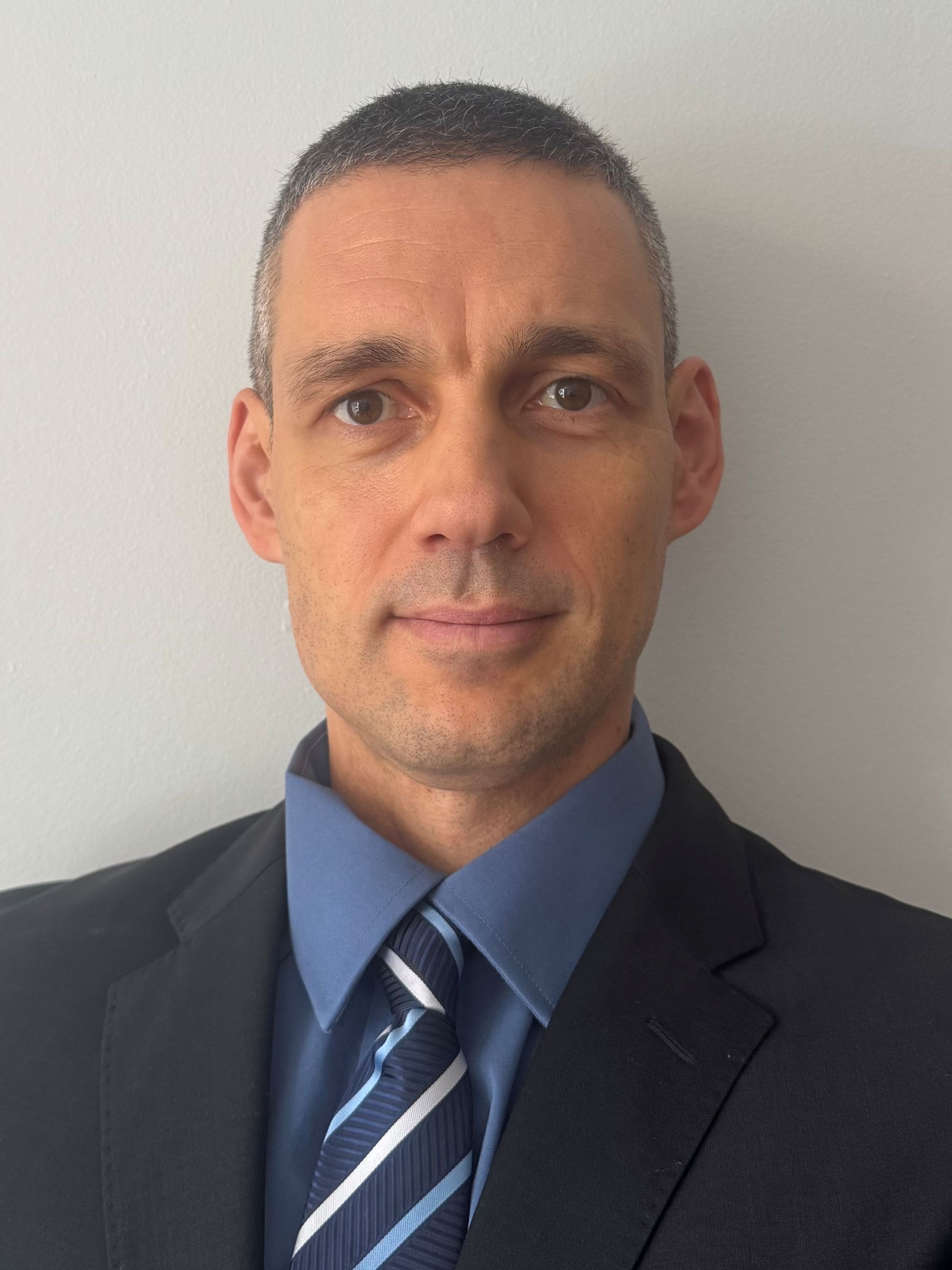 headshot of Simeon Kanev