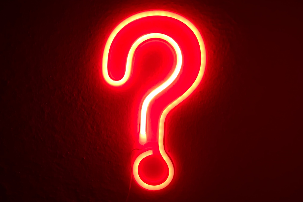 question_mark_simone-secci-49uySSA678U-unsplash.png