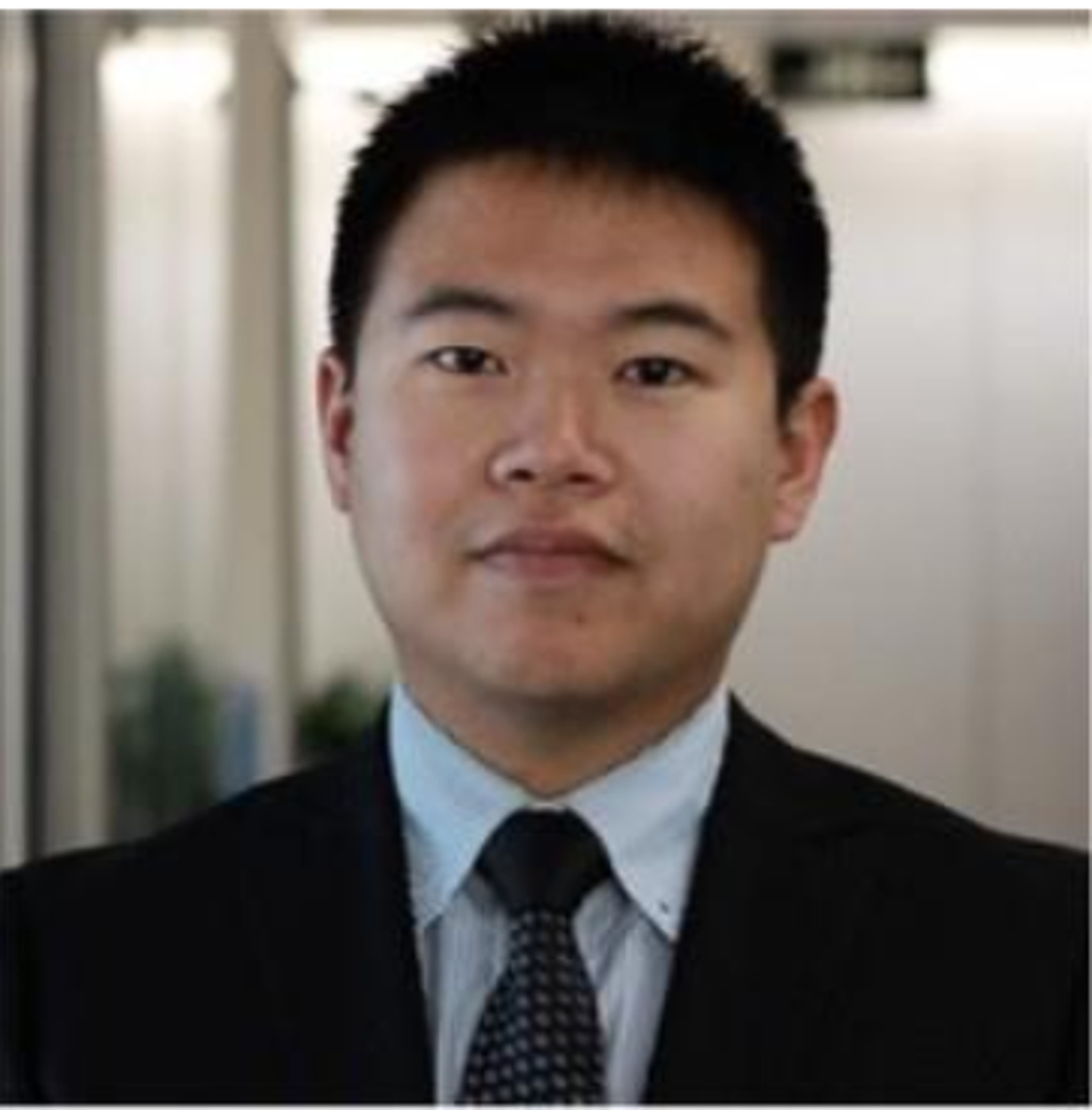 headshot of Dehao Zhang