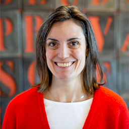 headshot of Isabelle Roccia