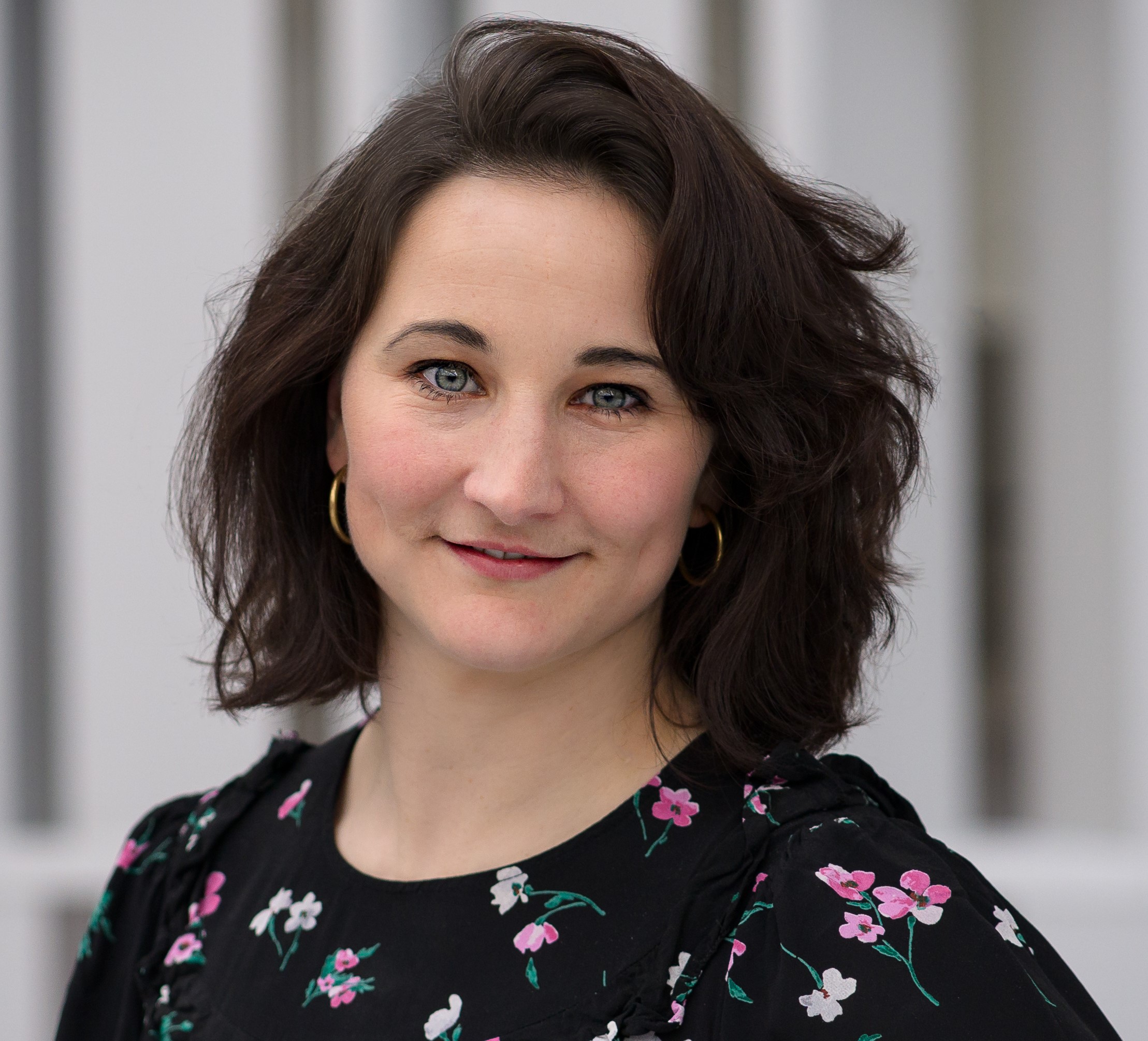 headshot of Holly Jubb