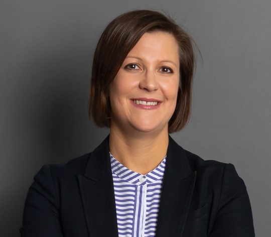 headshot of Miriam Ballhausen