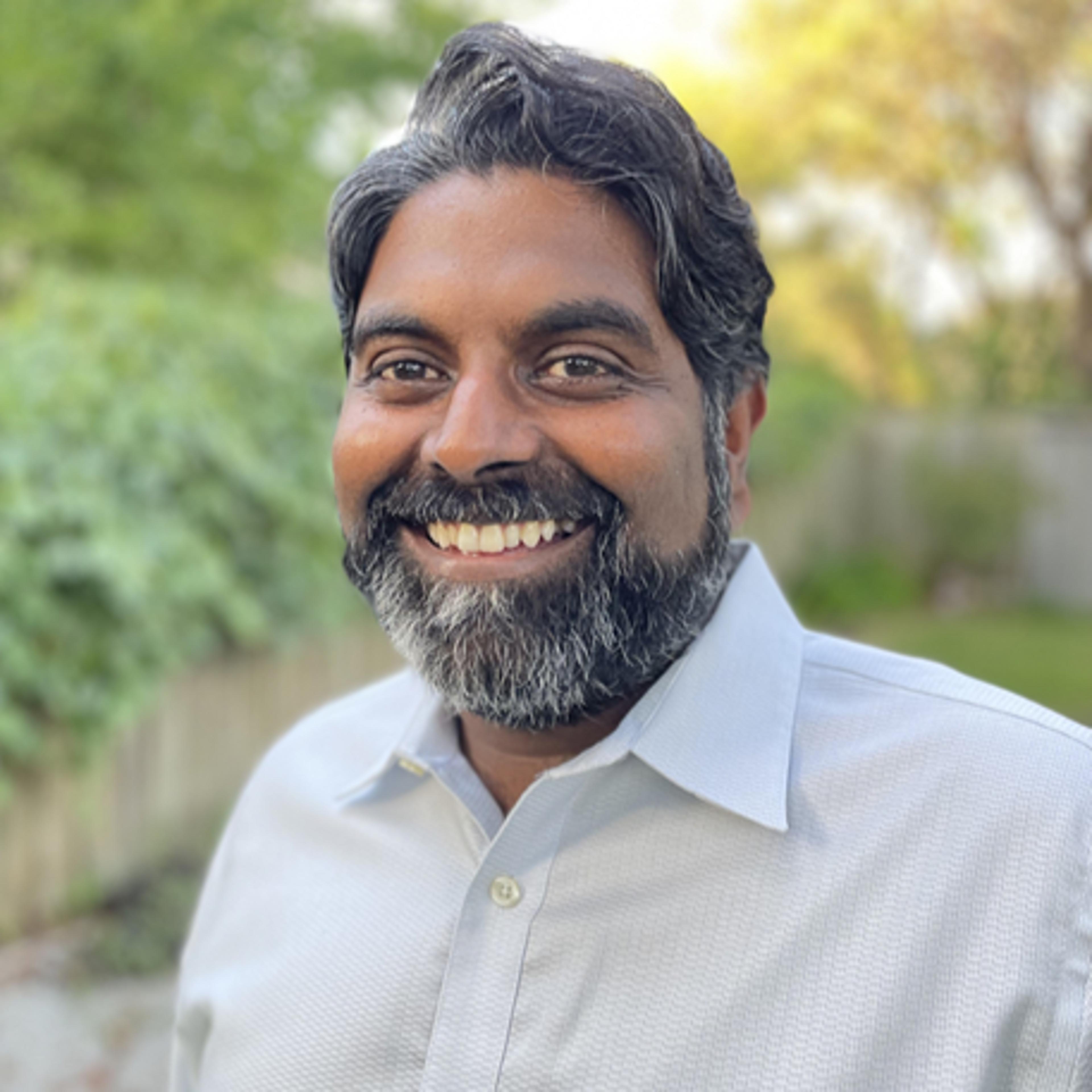 headshot of Amar Ramakrishnan