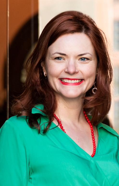 headshot of Nicole Onuta
