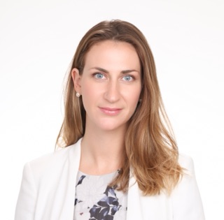 headshot of Elizabeth Le Breton