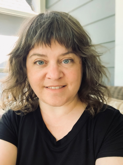 headshot of Denise Jones