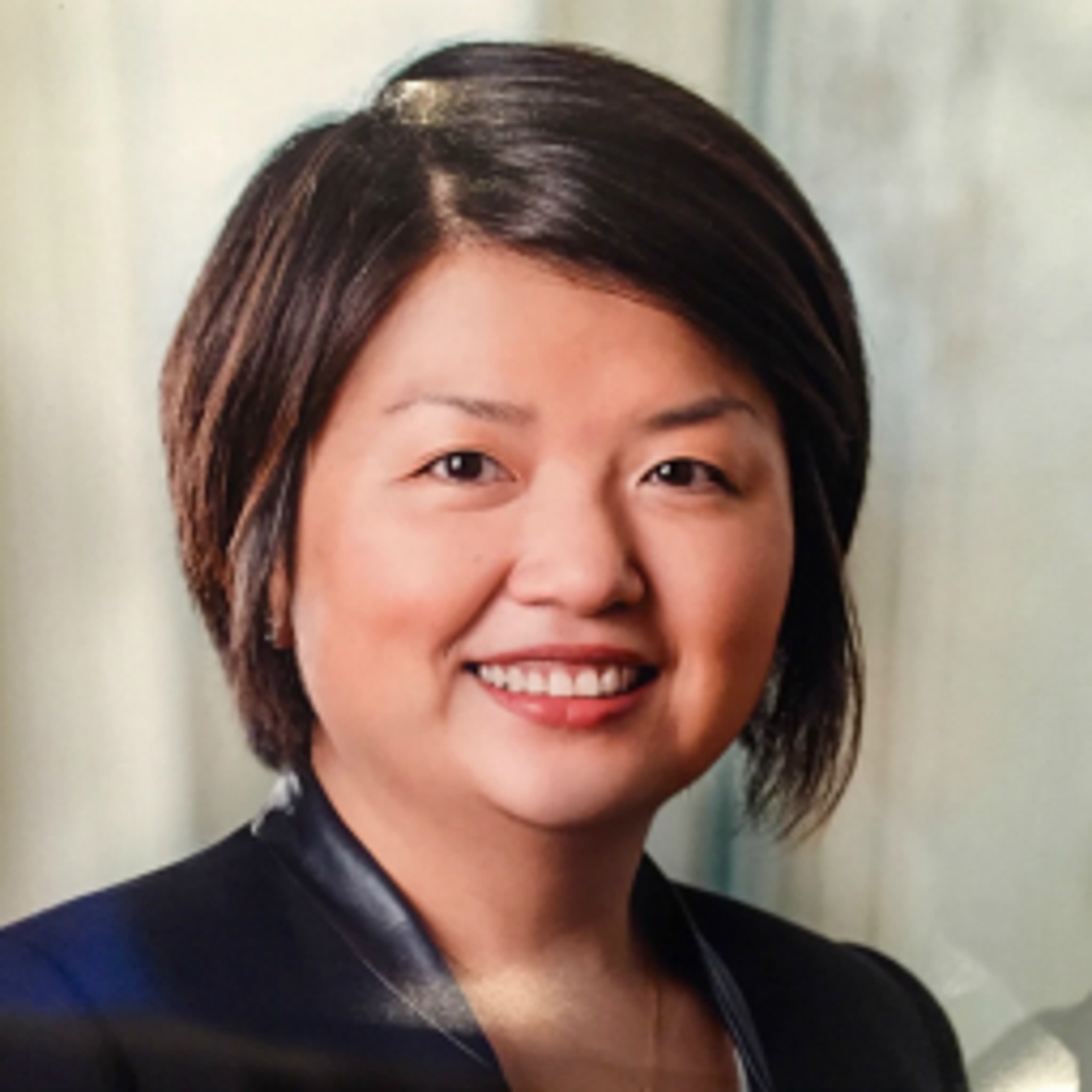 headshot of ShanShan Pa