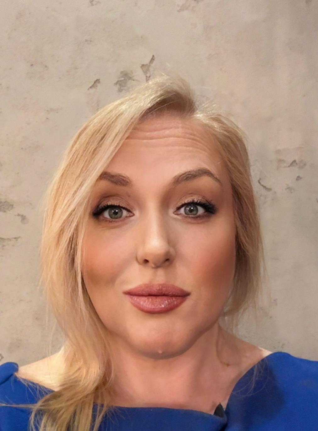 headshot of Nicola Cain