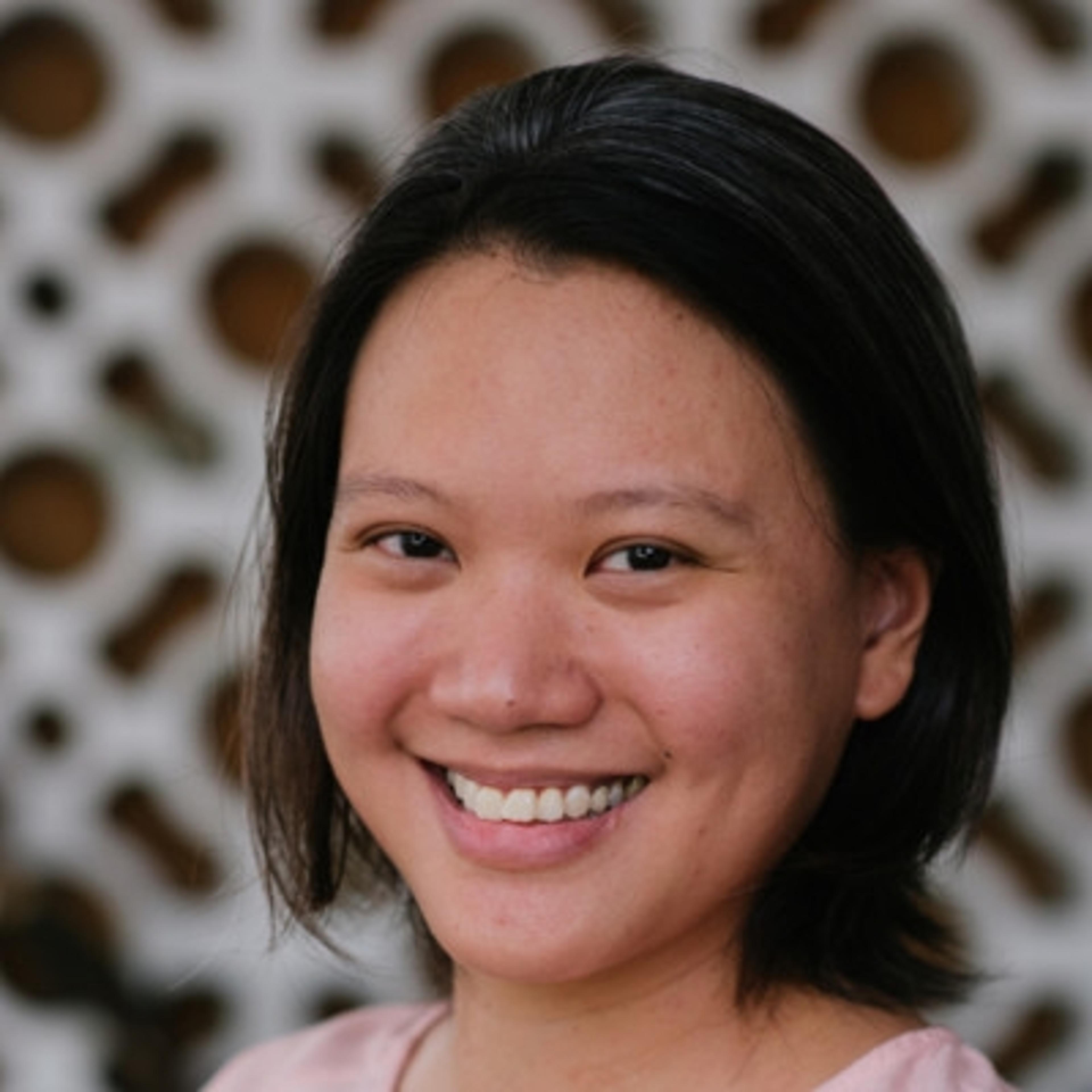 headshot of Adrianna Tan