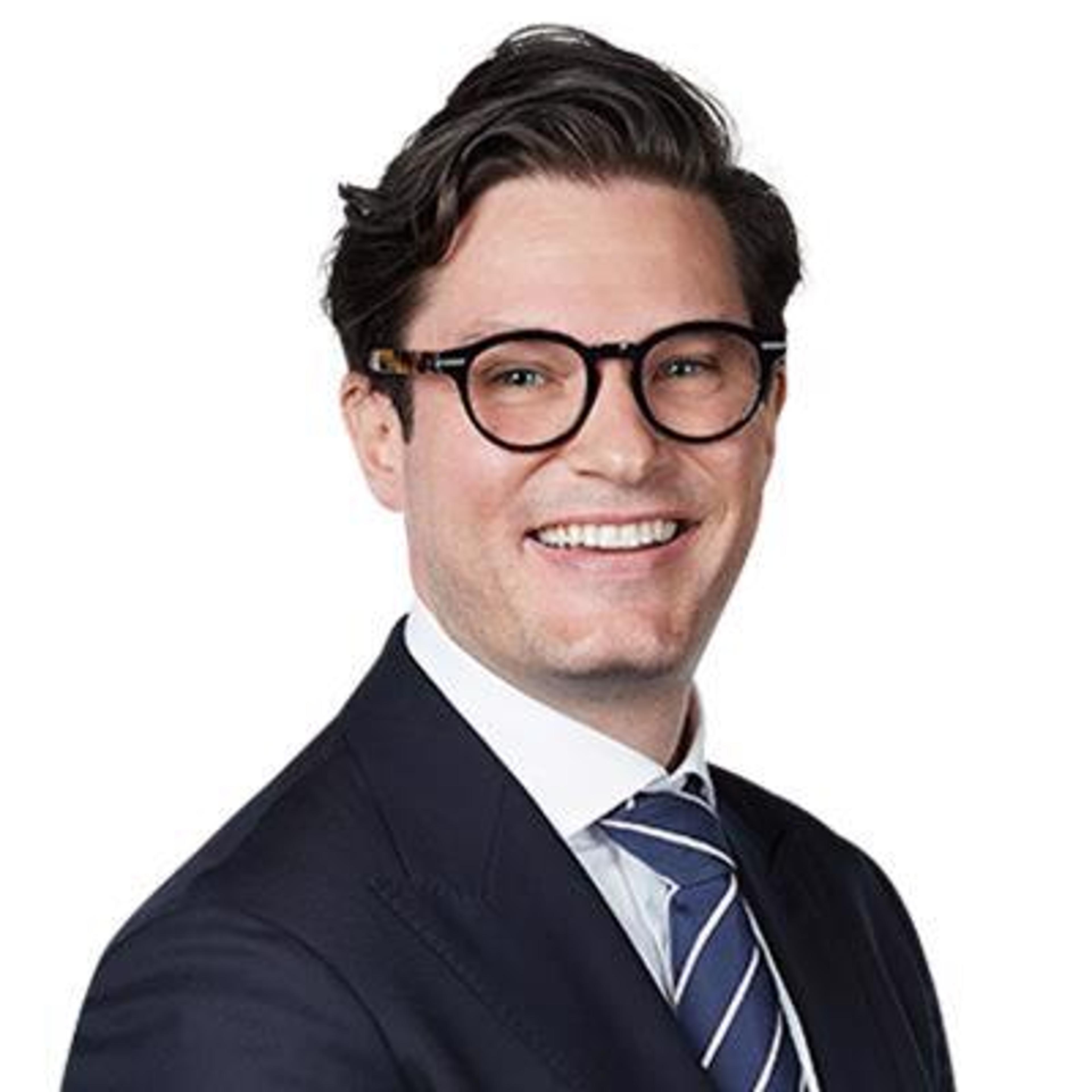 headshot of Michael Swinson