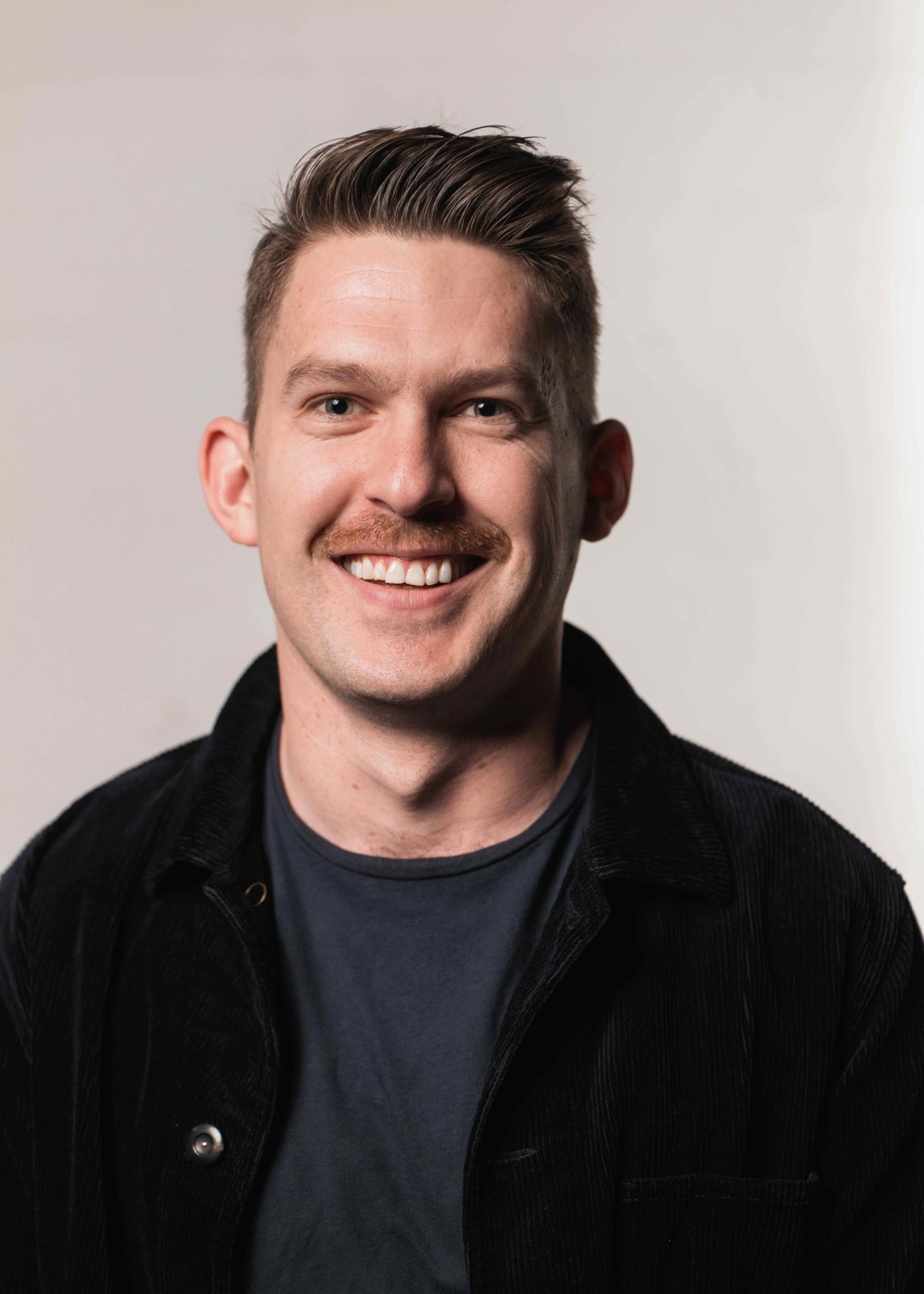 headshot of Andrew Moon