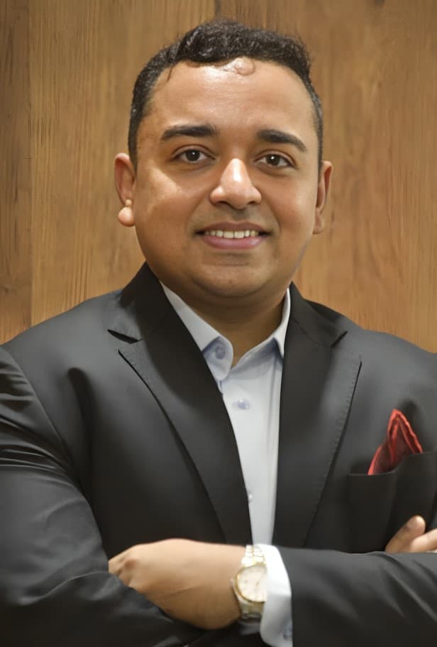 headshot of Supratim Chakraborty