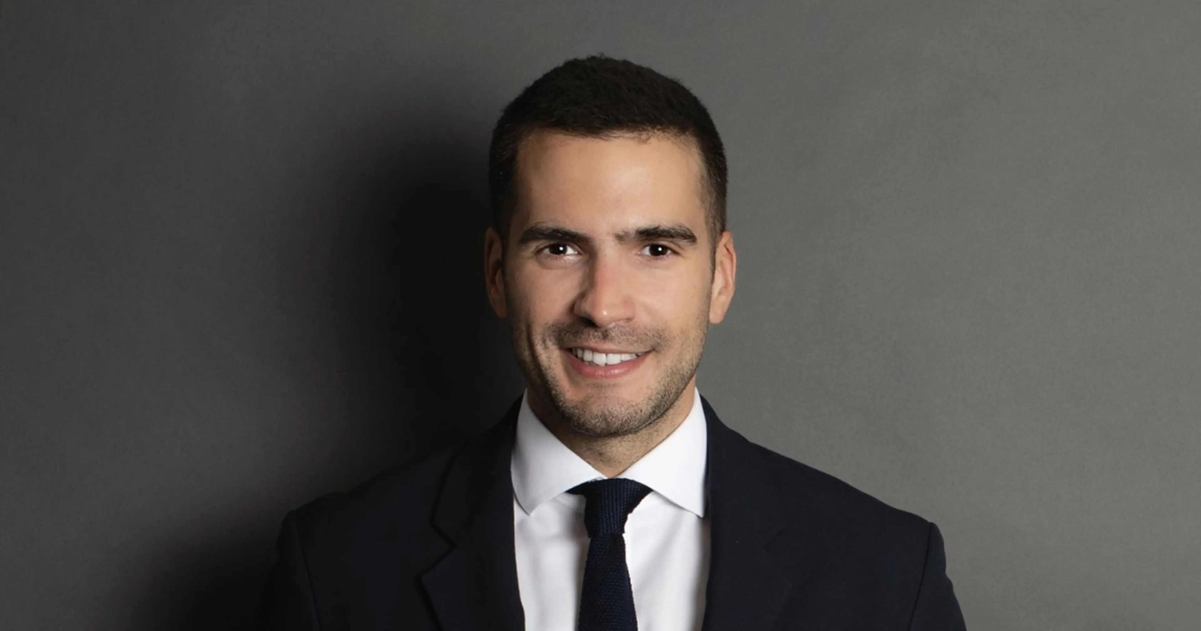 headshot of Vincent Rezzouk-Hammachi
