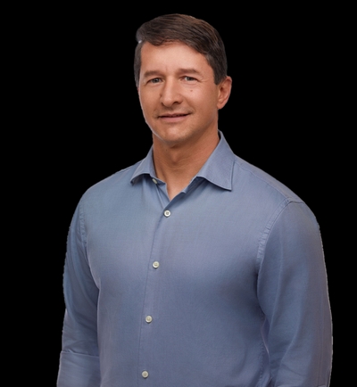 headshot of Alexei Klestoff