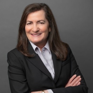 headshot of Julie Brill