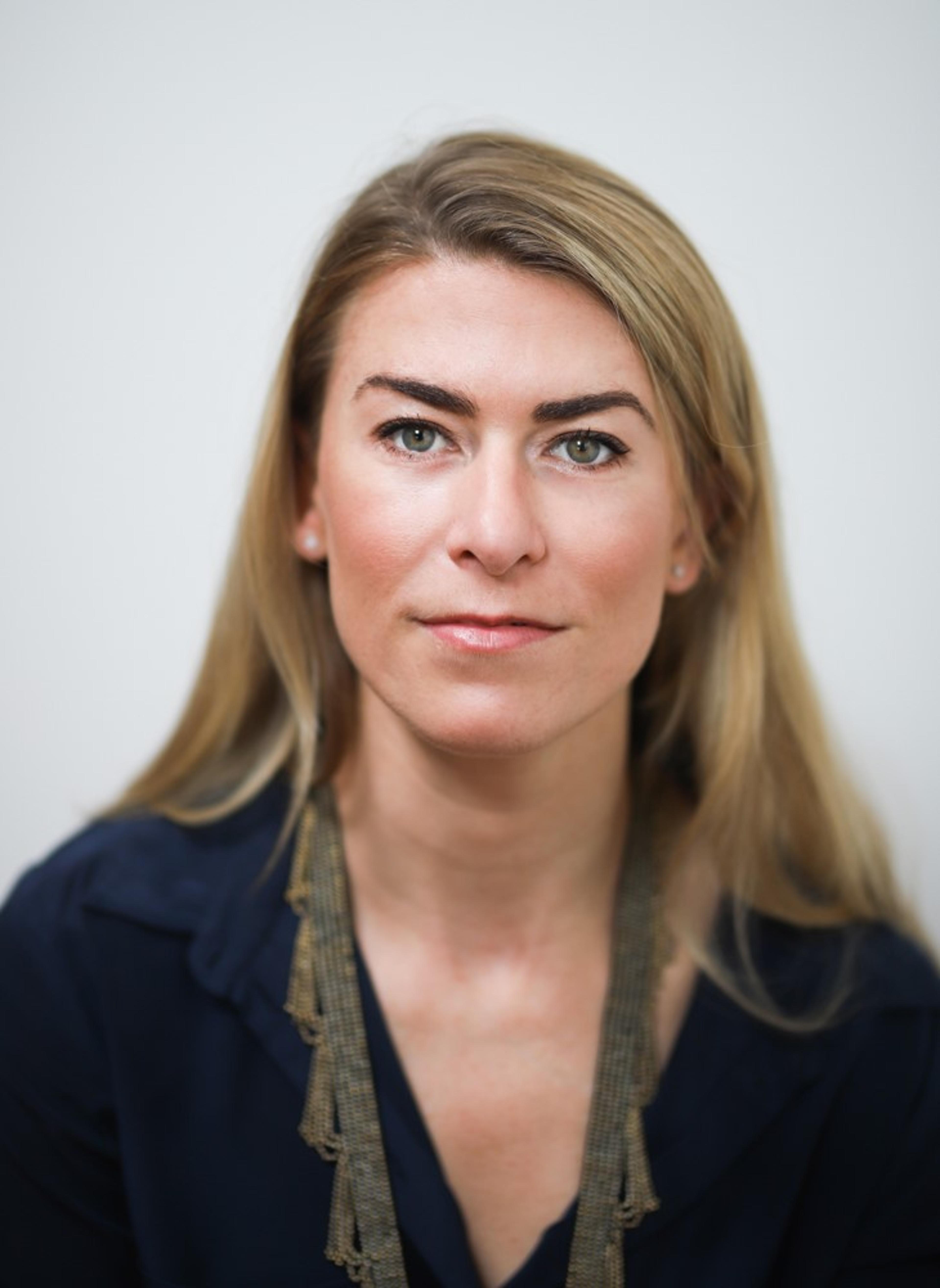 headshot of Carole Barnay