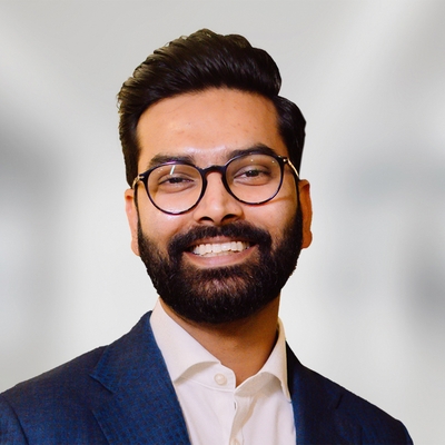 headshot of Arnav Joshi
