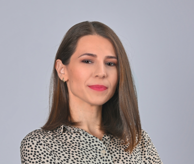 headshot of Adina Balint