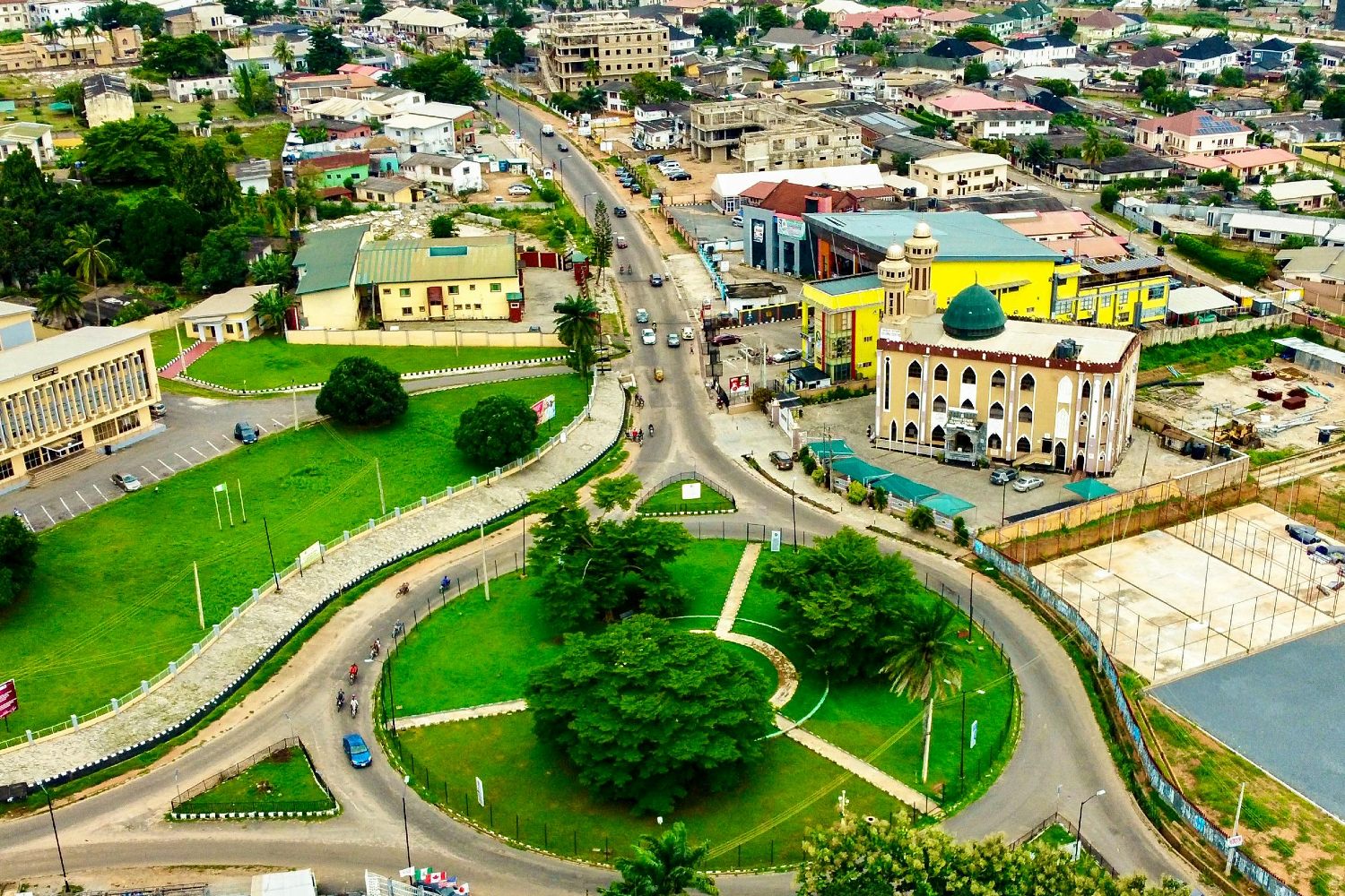 lagos-nigeria-roundabout-africa-042324.jpg
