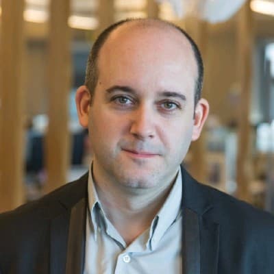 headshot of José Alberto Rodríguez Ruiz