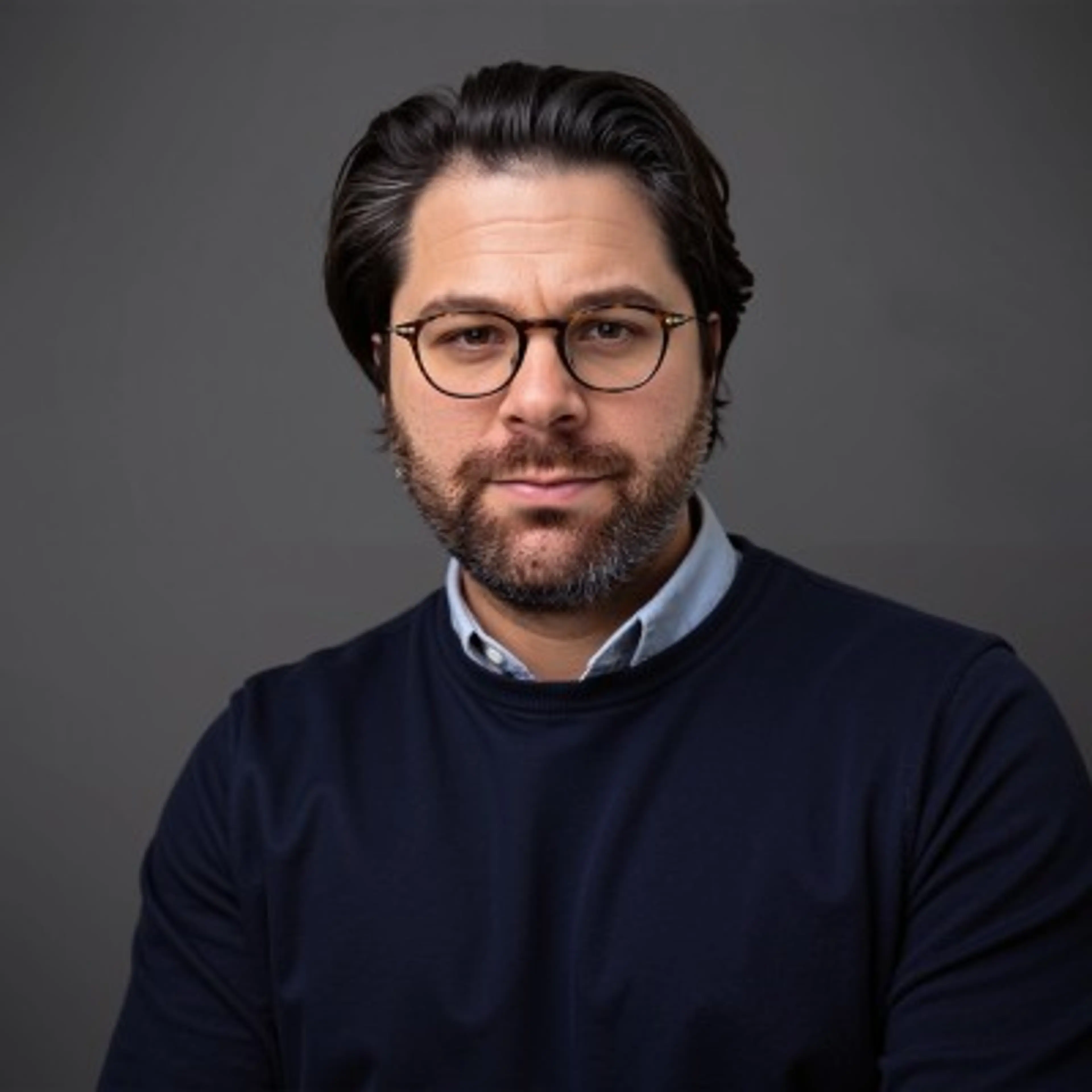 headshot of Sean Kramer